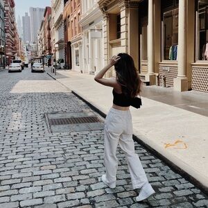 Meet your Posher, Alice